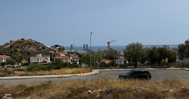 SALE: RESIDENTIAL LAND IN AGIOS ATHANASIOS WITH SEA VIEWS