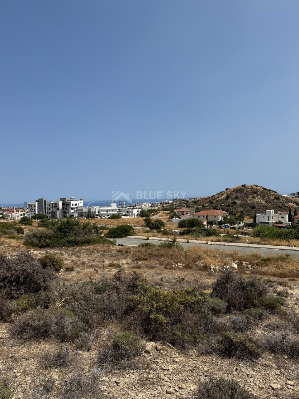 SALE: RESIDENTIAL LAND IN AGIOS ATHANASIOS WITH SEA VIEWS