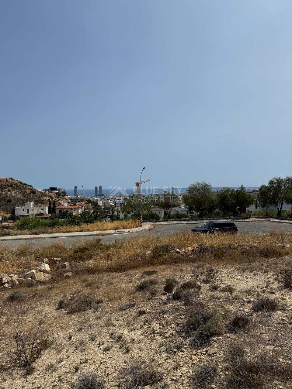 SALE: RESIDENTIAL LAND IN AGIOS ATHANASIOS WITH SEA VIEWS