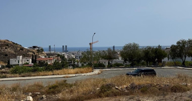 SALE: RESIDENTIAL LAND IN AGIOS ATHANASIOS WITH SEA VIEWS