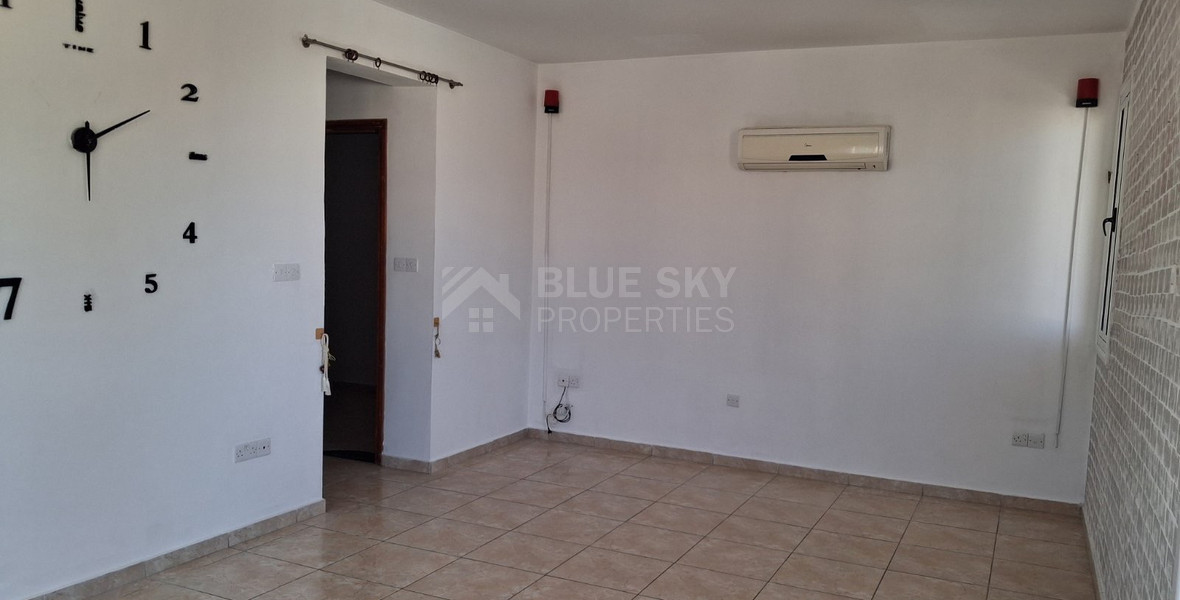 For rent : Spacious Two Bedroom Apartment in Friendly Geroskipou