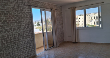 For rent : Spacious Two Bedroom Apartment in Friendly Geroskipou