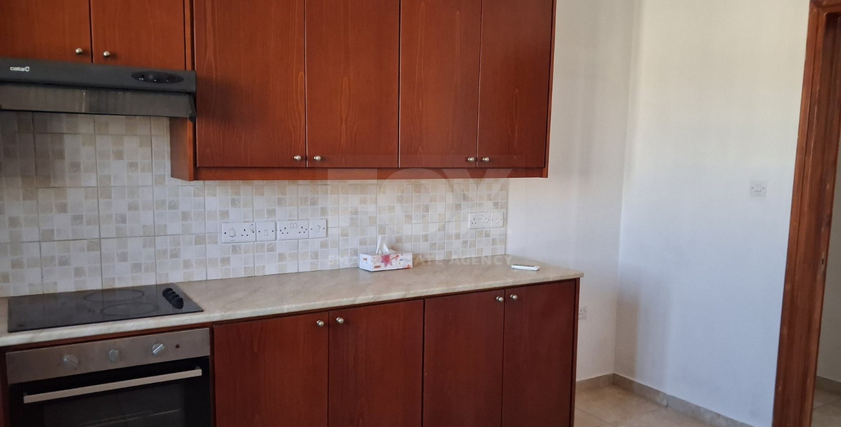 For rent : Spacious Two Bedroom Apartment in Friendly Geroskipou