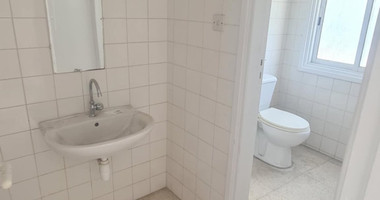 For Rent – Commercial Space Ideal for Co-Working or Offices in Kato Paphos