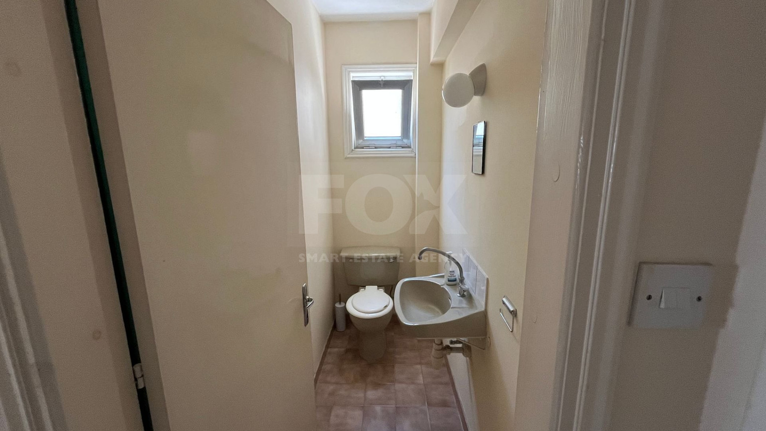 Spacious Office with Sea View for Rent in Agia Triada