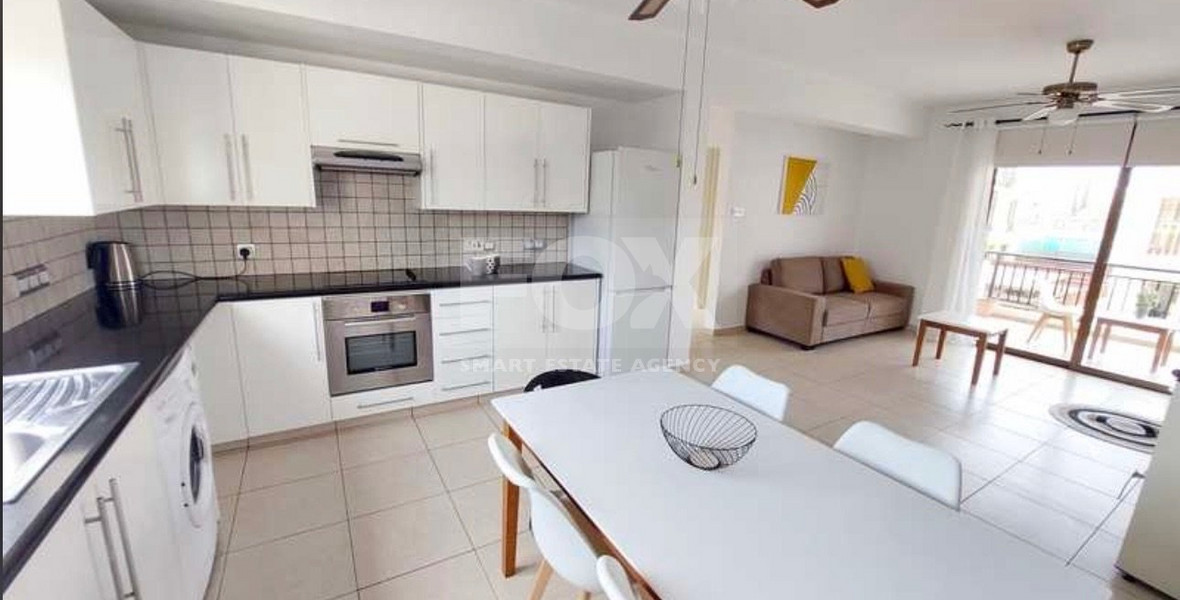Bright two-Bedroom Apartment with Dual Verandas in Universal, Paphos
