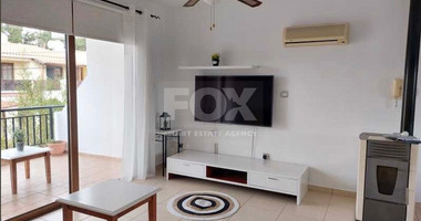 Bright two-Bedroom Apartment with Dual Verandas in Universal, Paphos
