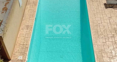 Bright two-Bedroom Apartment with Dual Verandas in Universal, Paphos