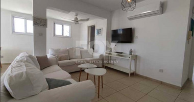 Spacious two-Bedroom Penthouse with Panoramic Terrace in Universal, Paphos