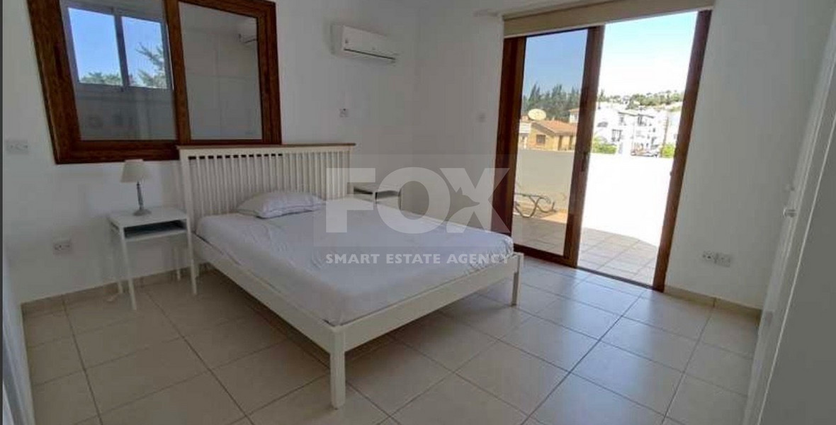 Spacious two-Bedroom Penthouse with Panoramic Terrace in Universal, Paphos