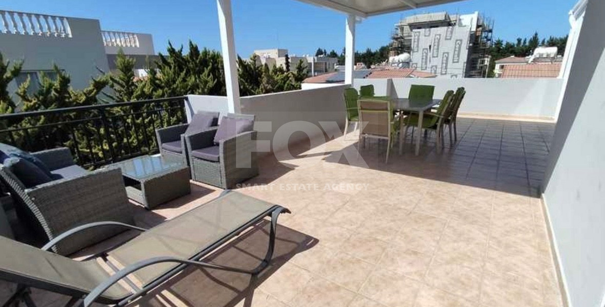 Spacious two-Bedroom Penthouse with Panoramic Terrace in Universal, Paphos