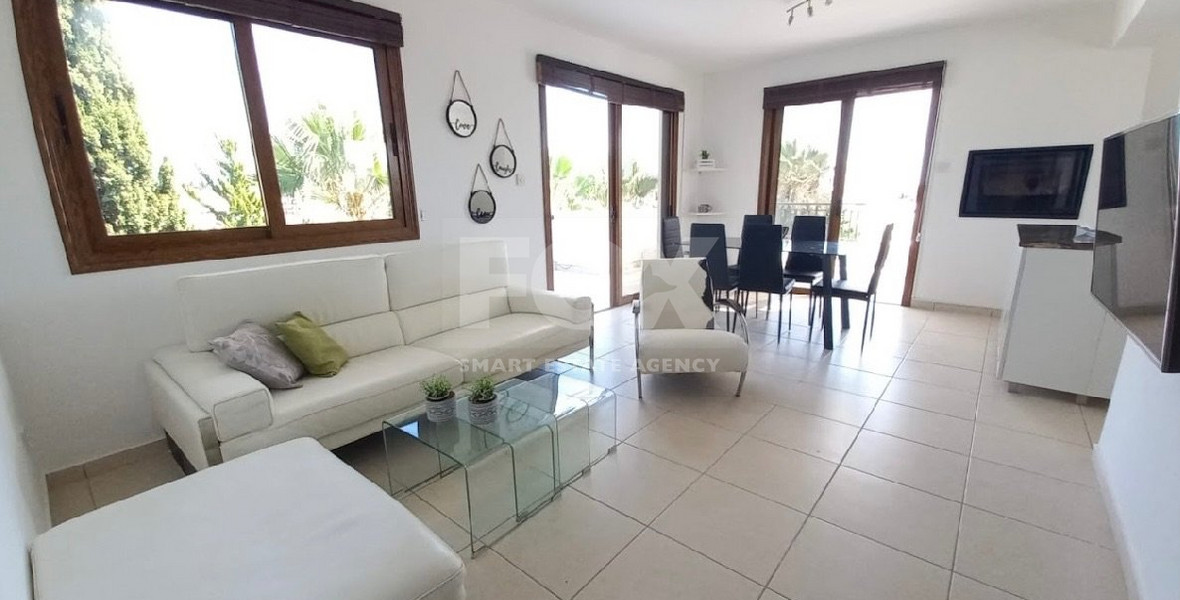 Two -bedroom penthouse apartment in the heart of Universal, Paphos