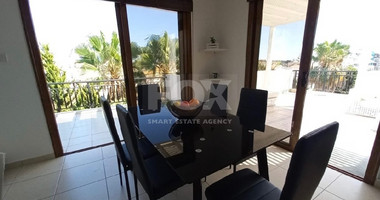 Two -bedroom penthouse apartment in the heart of Universal, Paphos