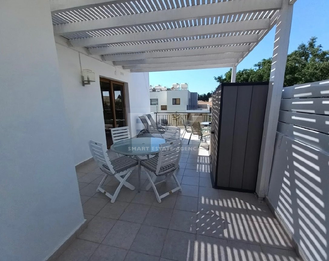 Two -bedroom penthouse apartment in the heart of Universal, Paphos