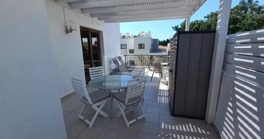 Two -bedroom penthouse apartment in the heart of Universal, Paphos