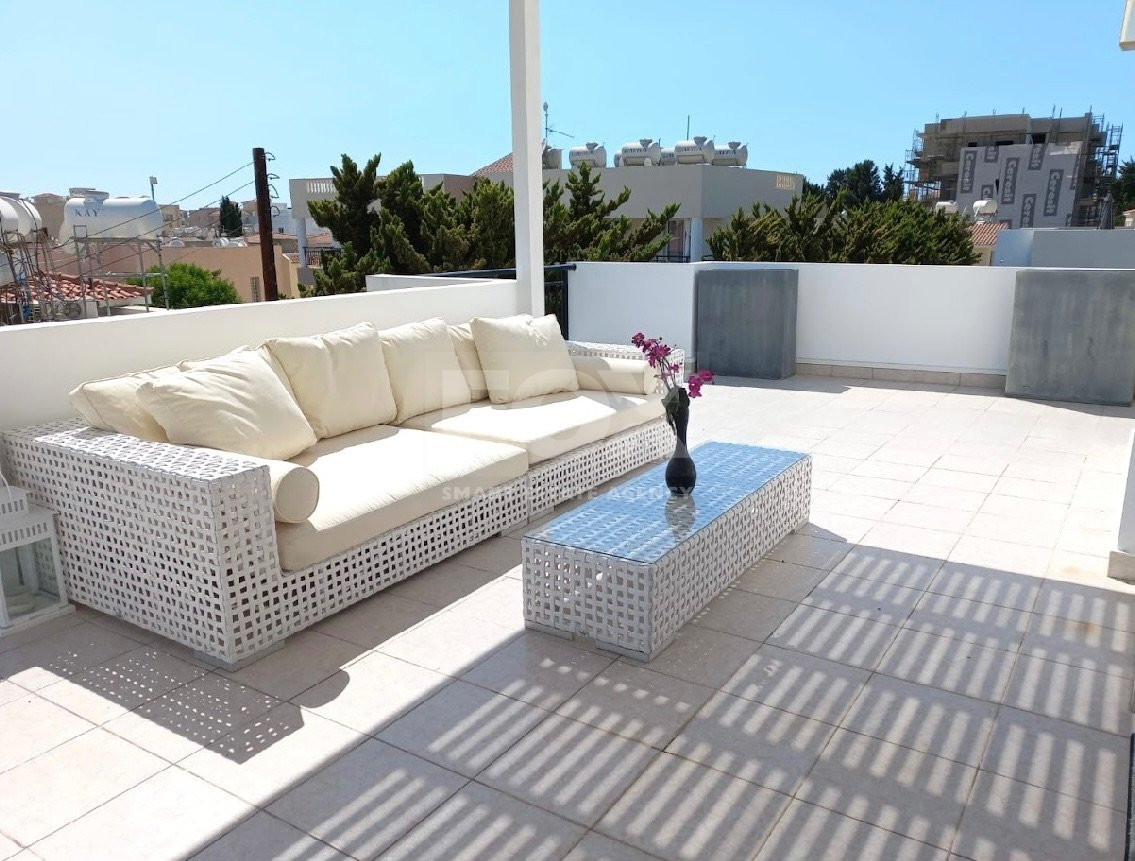 Two -bedroom penthouse apartment in the heart of Universal, Paphos