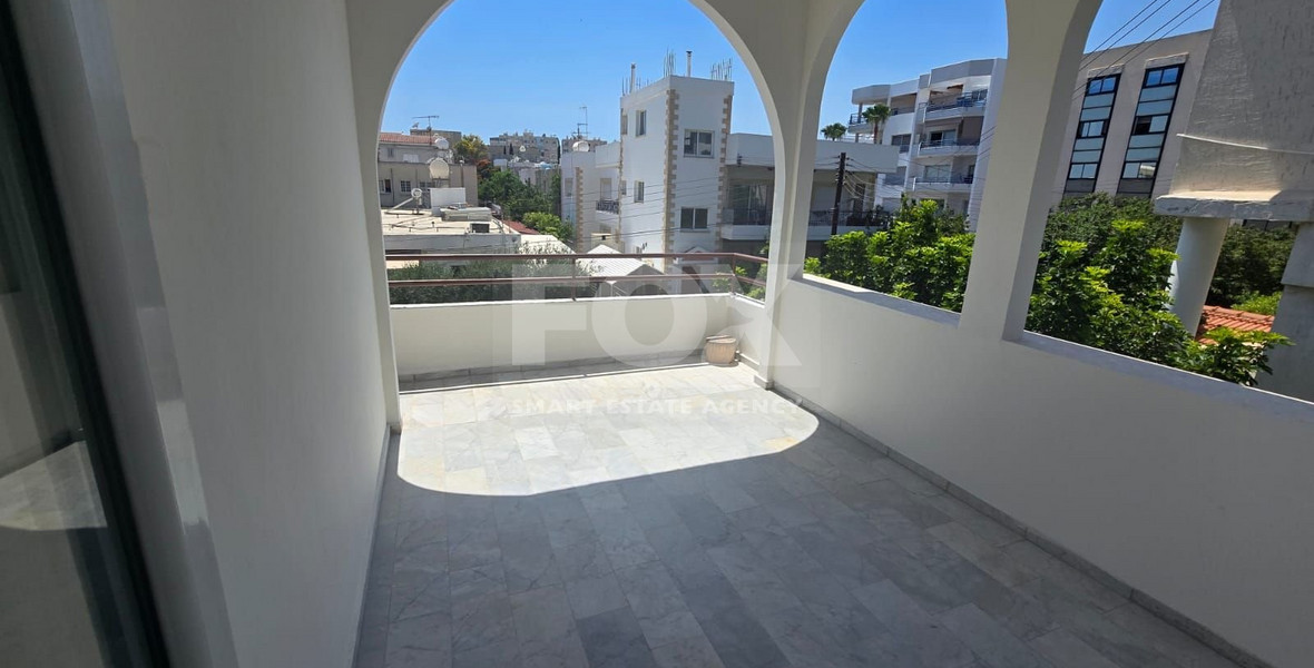 Spacious 3 Bedroom Duplex apartment in Katholiki  For Rent