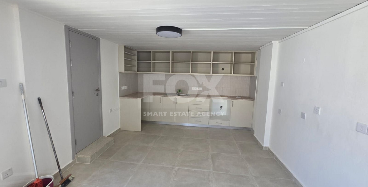 Spacious 3 Bedroom Duplex apartment in Katholiki  For Rent