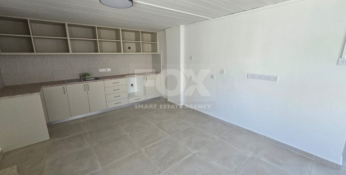 Spacious 3 Bedroom Duplex apartment in Katholiki  For Rent