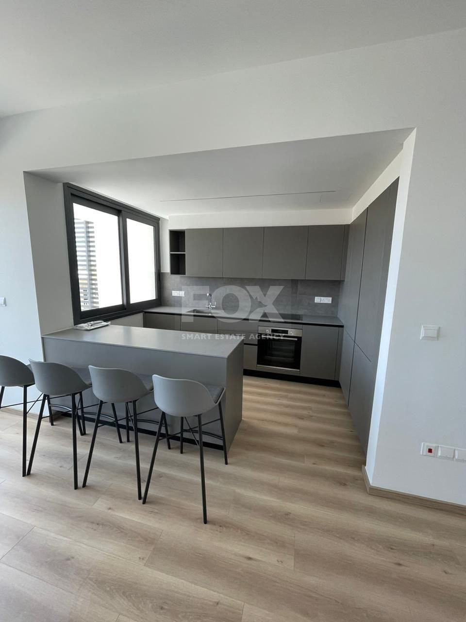 Fully Furnished Two Bedroom Apartment for rent in Mesa Geitonia
