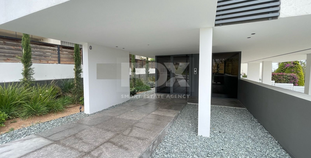 Fully Furnished Two Bedroom Apartment for rent in Mesa Geitonia