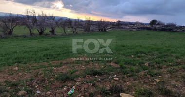 Agricultural land for sale n Agios Tychonas , Limassol
