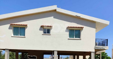House for Long term Rent on the beach