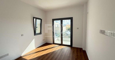 Semi-detached Villa with Pool and Sea View in Mandria