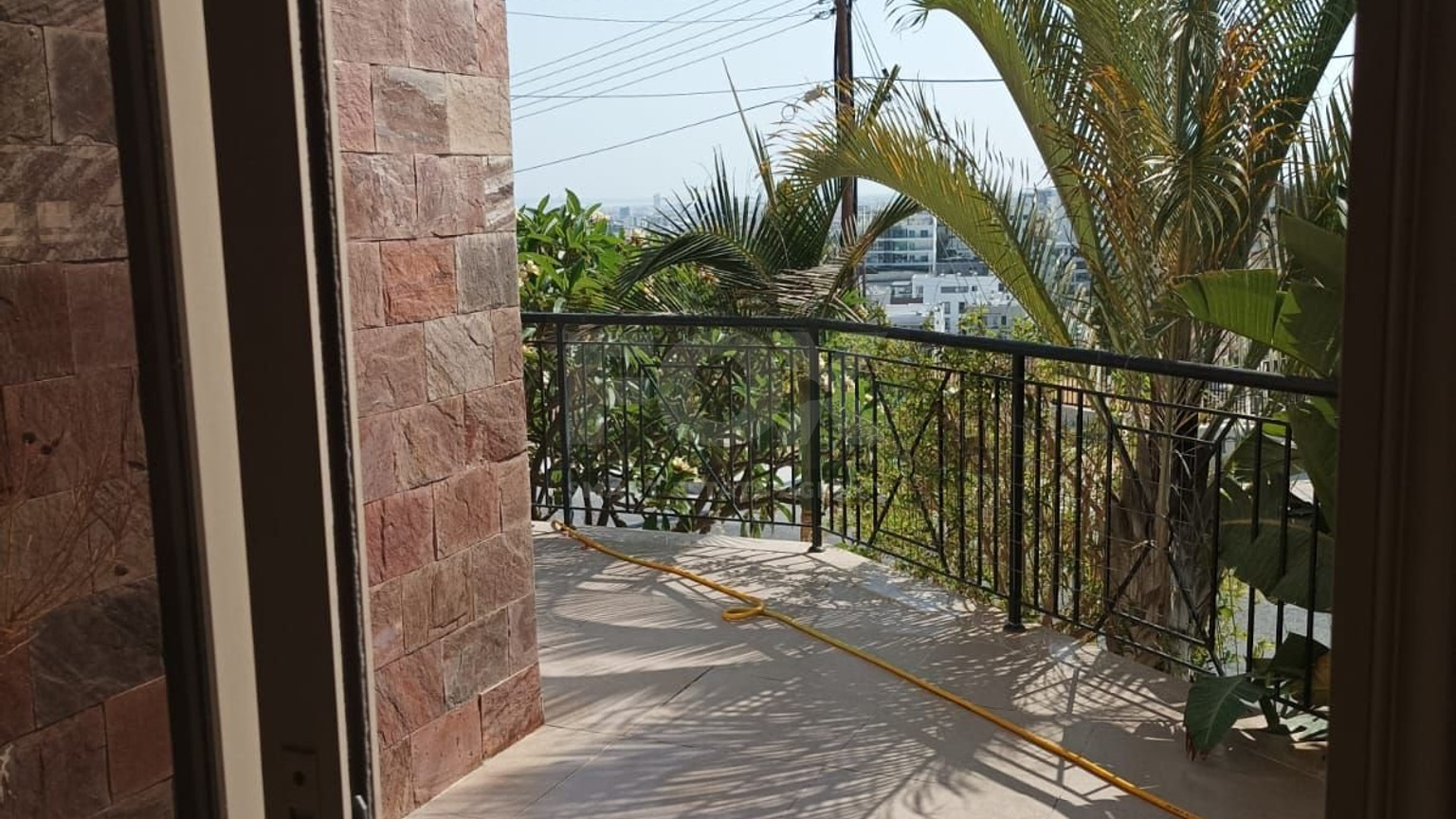 Spacious 3 Bedroom House For Sale In Peaceful Agios Athanasios