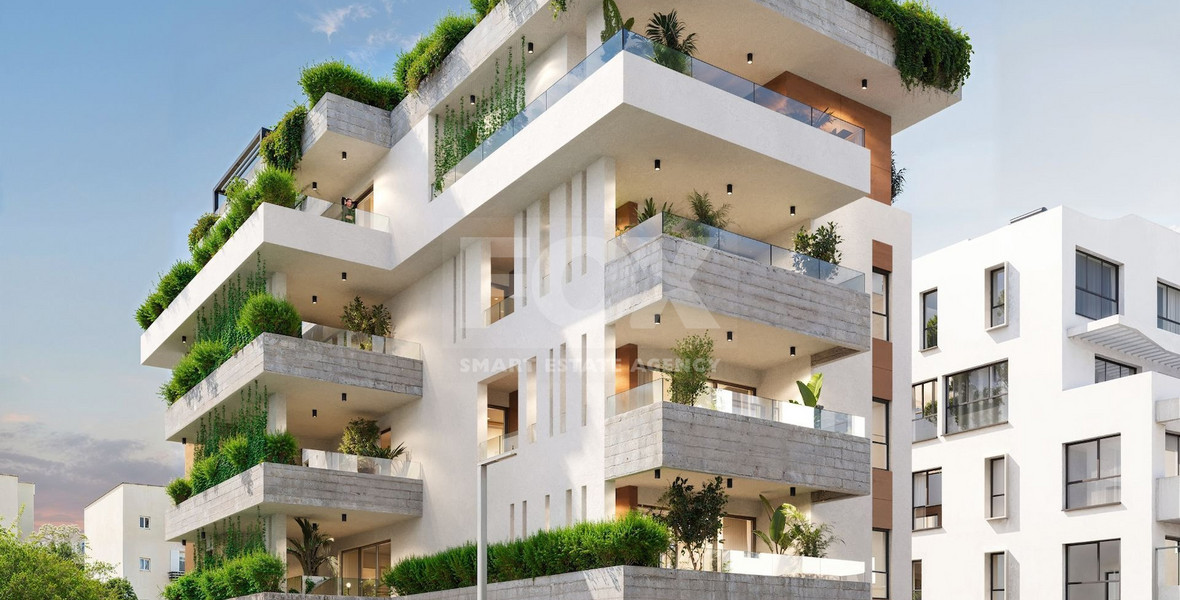 Elegant Mediterranean-Style 3 Bedroom Apartment for sale – Just 150m from the Beach