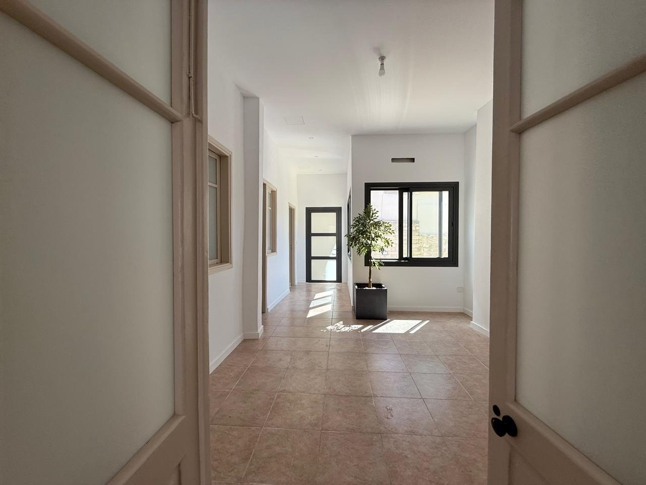 Büro 170 m² in Limassol, Zypern