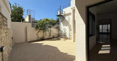 FULLY RENOVATED GROUND FLOOR OFFICE BUILDING FOR RENT IN AYIA TRIADA-LIMASSOL