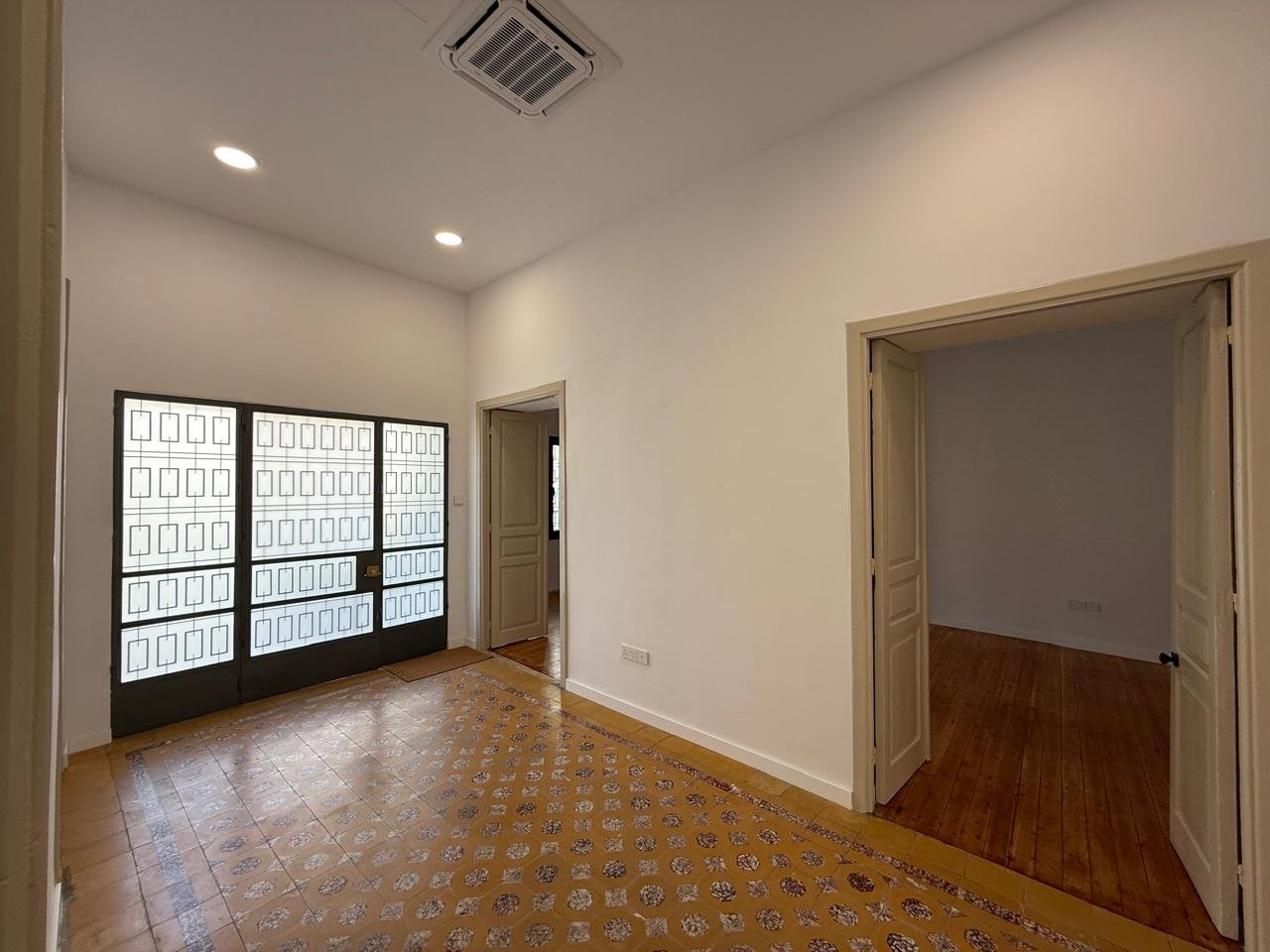 Büro 170 m² in Limassol, Zypern