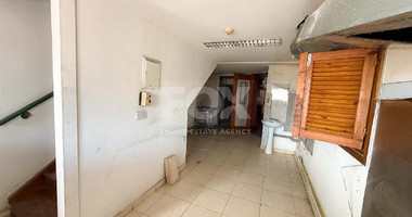 Shop in Kato Paphos for sale