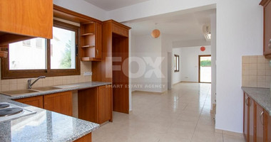 Three bedroom house in Peyia , Paphos , for sale