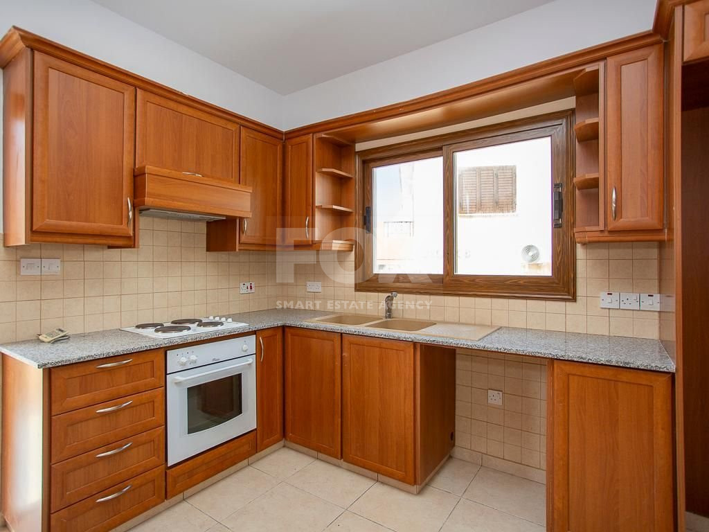 Three bedroom house in Peyia , Paphos , for sale