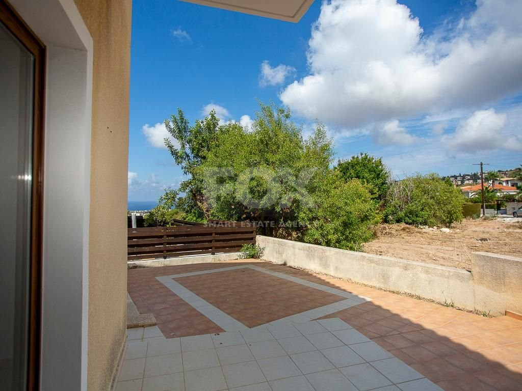 Three bedroom house in Peyia , Paphos , for sale
