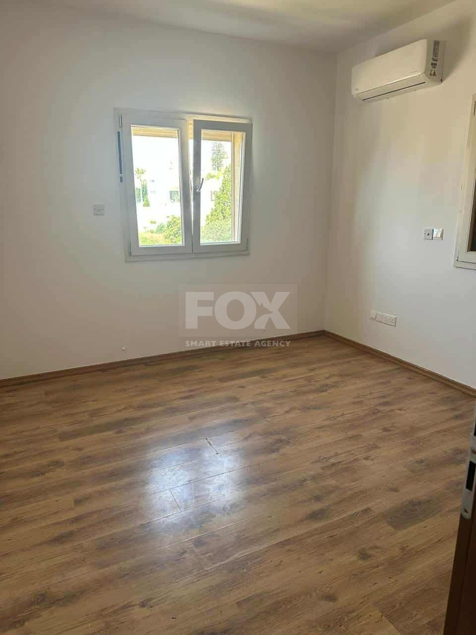 Spacious Four Bedroom Upper House For Rent In Agios Tychon