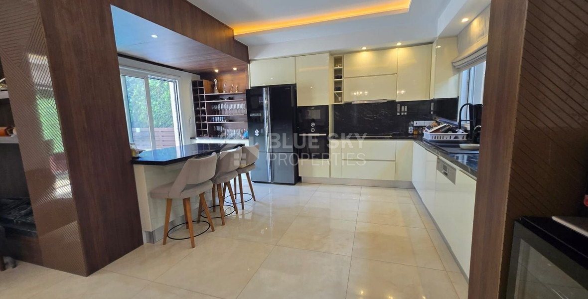 Stunning 4-Bedroom Villa with Annex in  Agios Tychonas