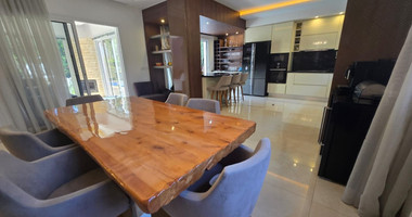 Stunning 4-Bedroom Villa with Annex in  Agios Tychonas