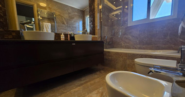 Stunning 4-Bedroom Villa with Annex in  Agios Tychonas