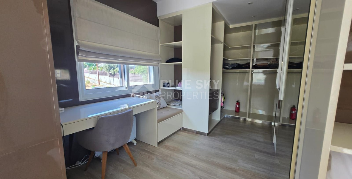 Stunning 4-Bedroom Villa with Annex in  Agios Tychonas