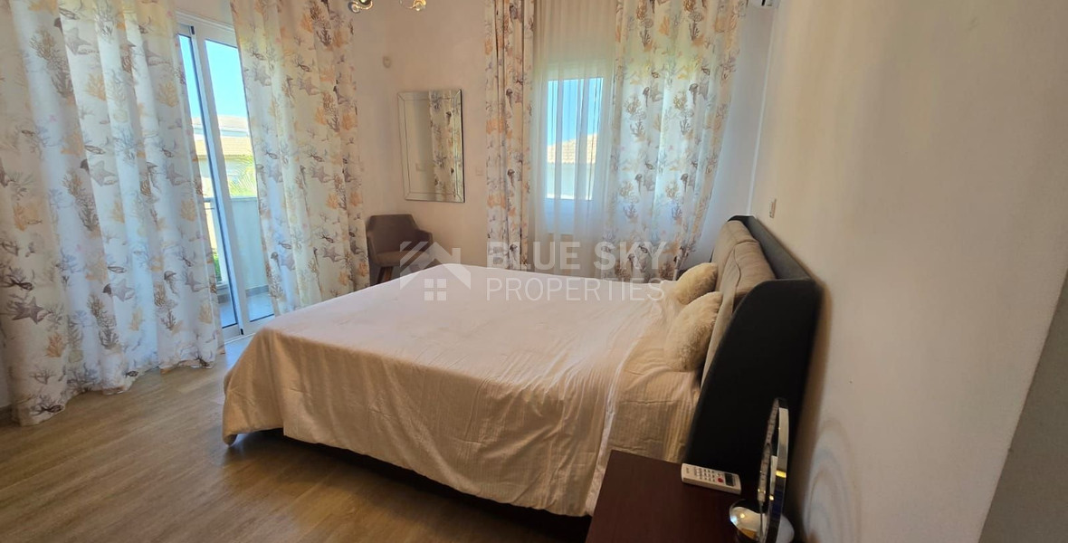 Stunning 4-Bedroom Villa with Annex in  Agios Tychonas