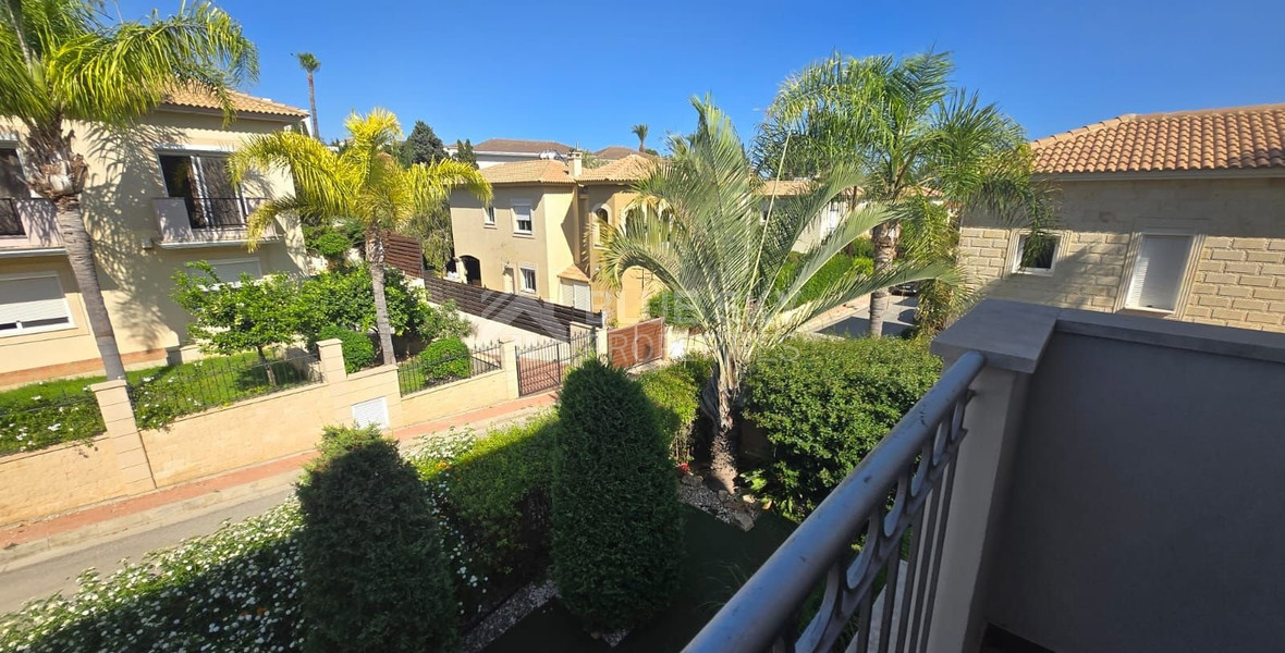 Stunning 4-Bedroom Villa with Annex in  Agios Tychonas