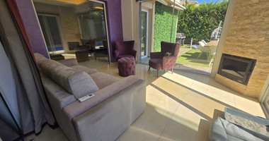 Stunning 4-Bedroom Villa with Annex in  Agios Tychonas