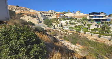 Residential Land for sale in Agios Tychonas