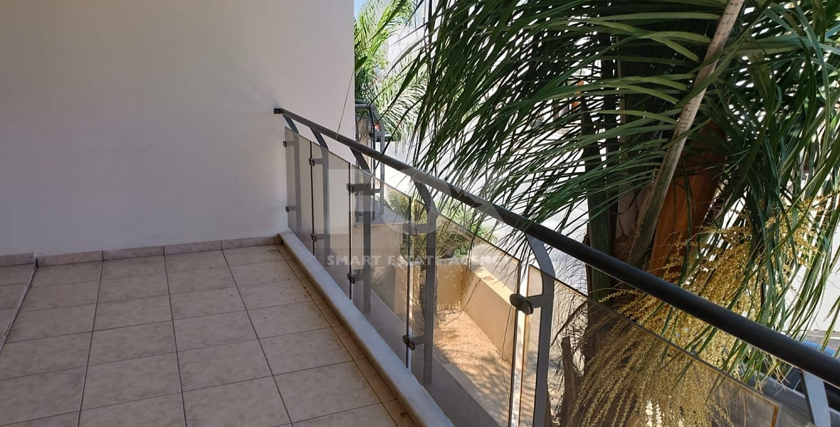 Fully Furnished Two Bedroom Apartment For Rent in Mesa Geitonia