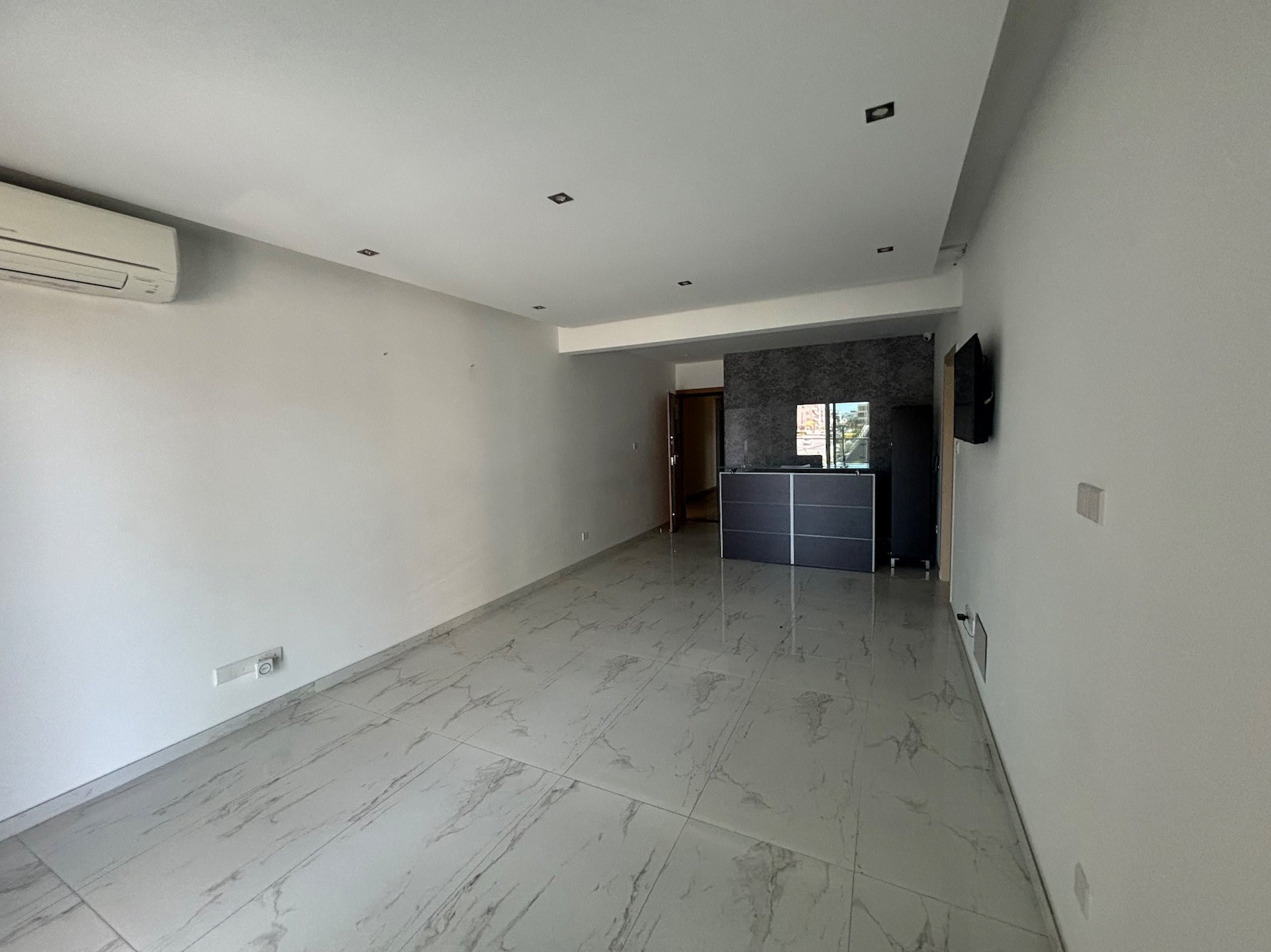 Офис 110 м² в Лимассоле, Кипр