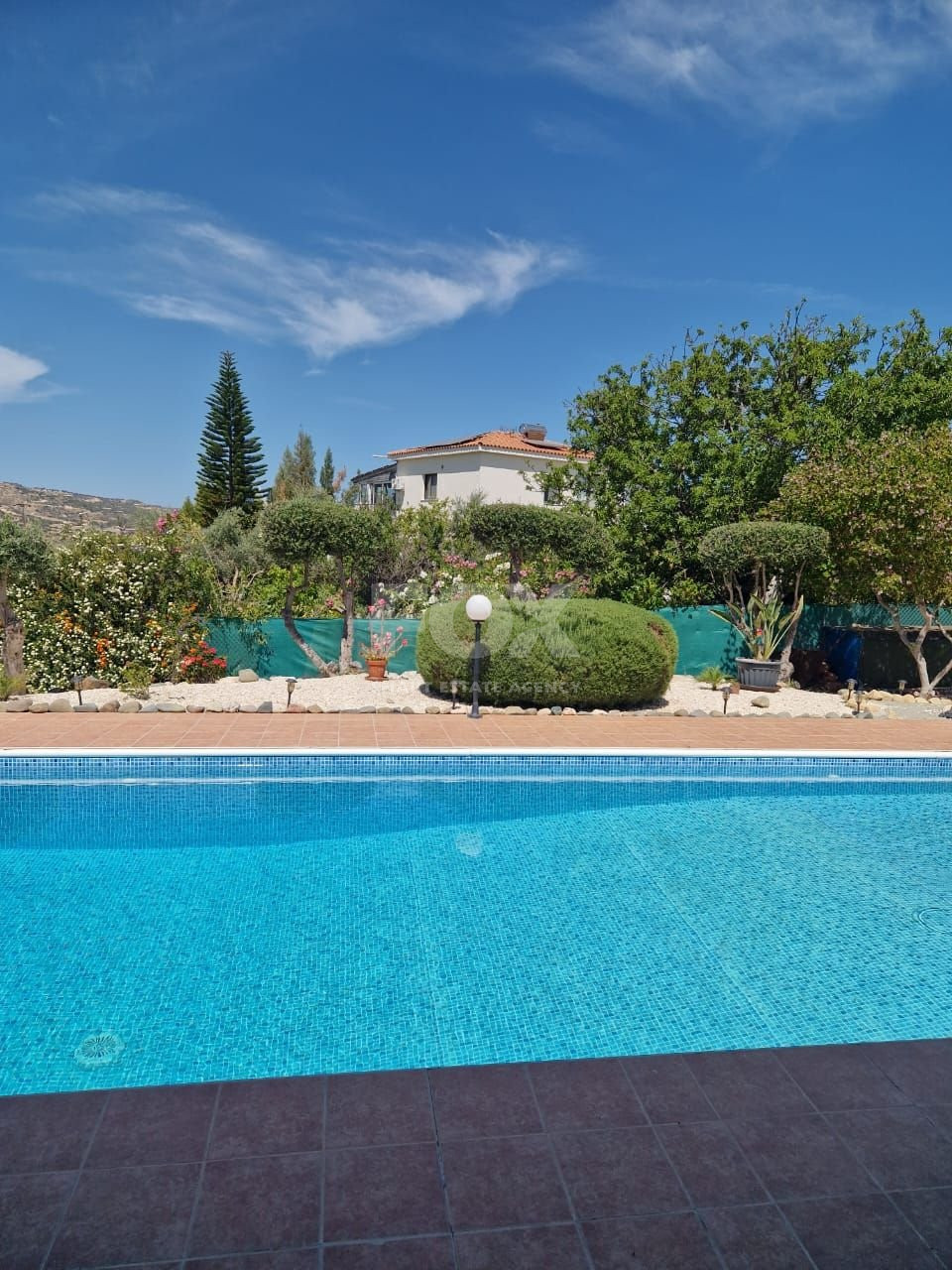 Unfurnished Villa with Large Plot in Peaceful Polis