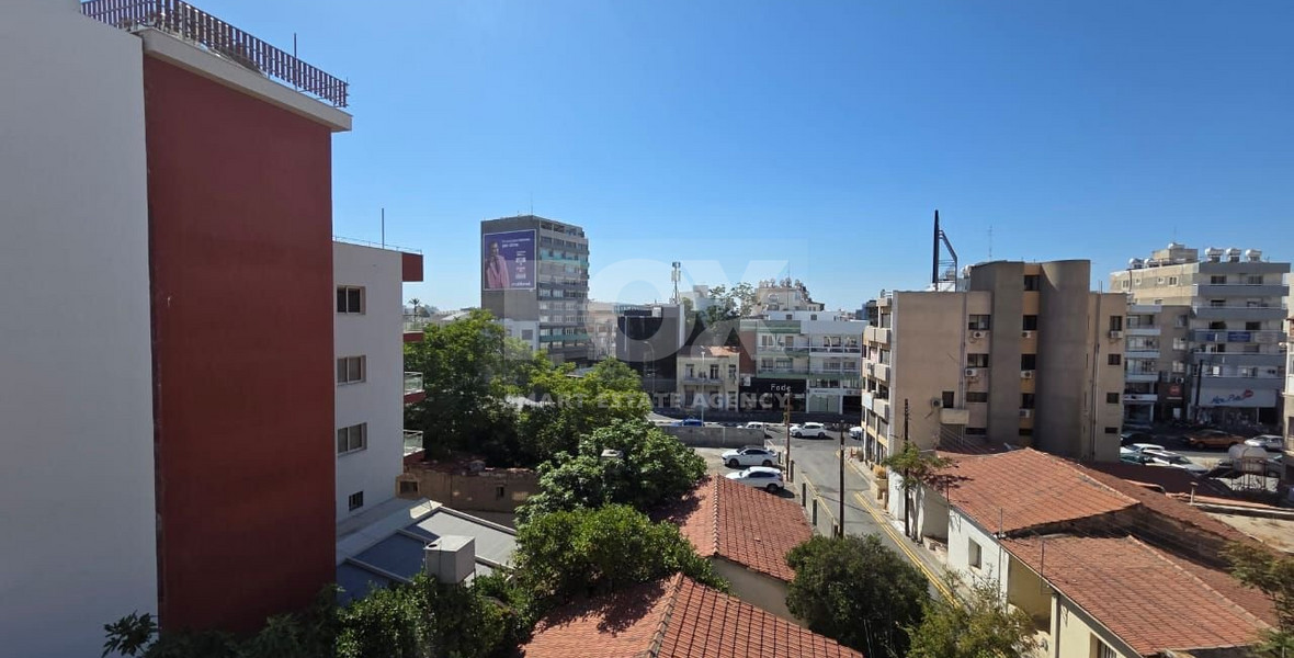 One bedroom apartment with panoramic view for rent  n Agia Zoni, Limassol